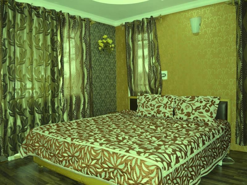 Paristan Resort Pahalgām Exterior photo